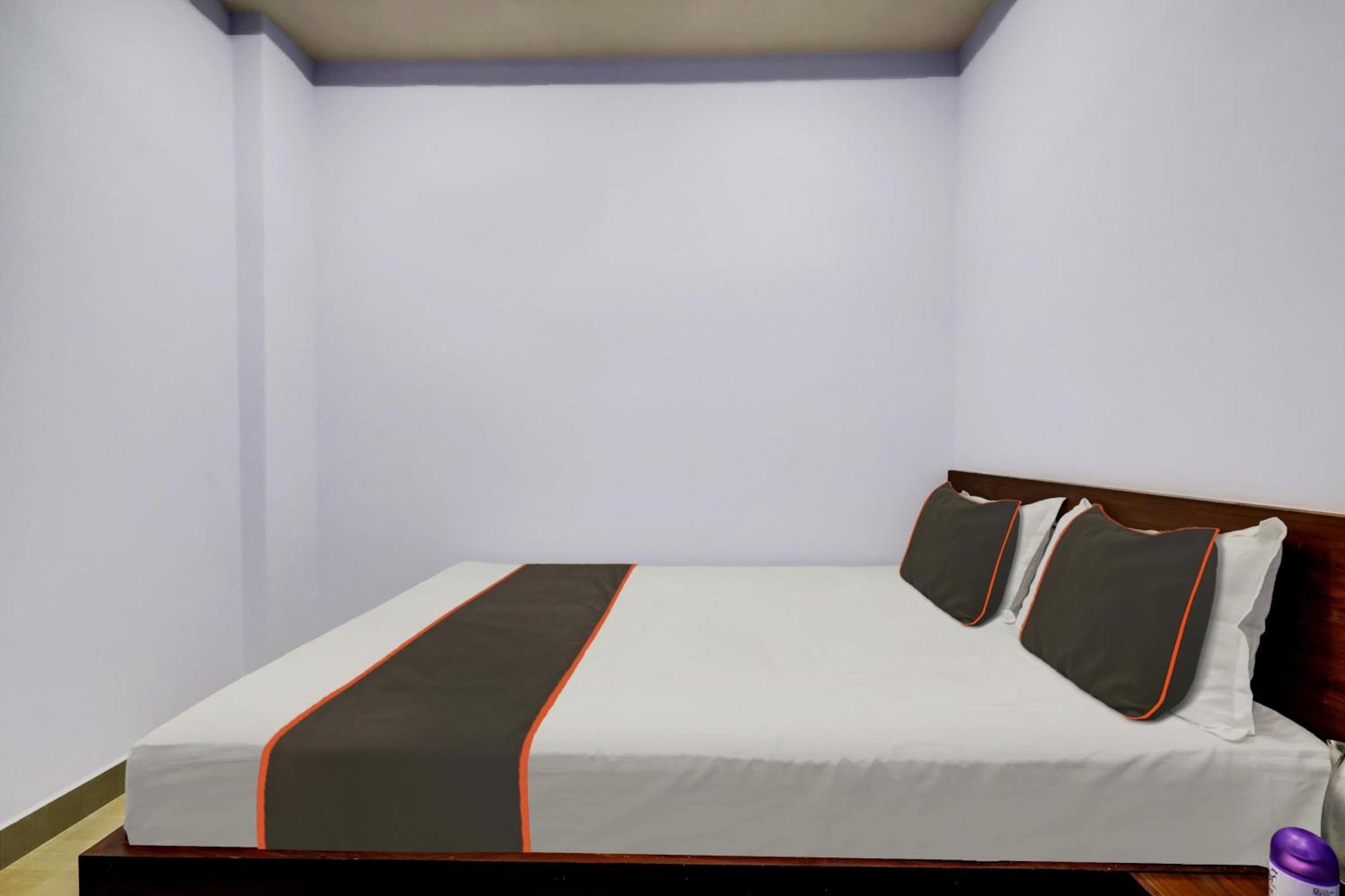 Collection O Ashirbad Lodge Γουβαχάτι Εξωτερικό φωτογραφία